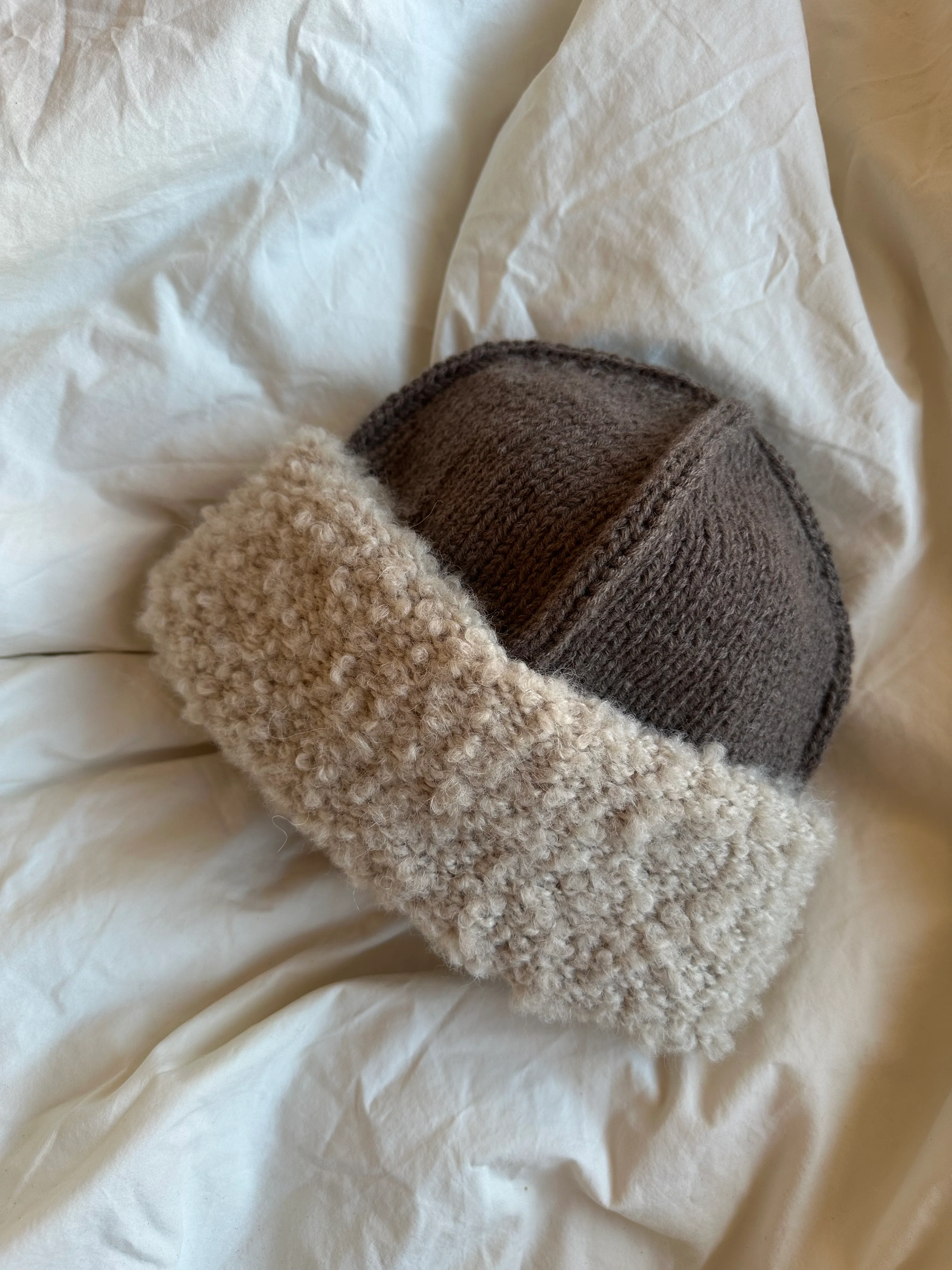 Beanie No. 6 - ENGLISH - Image 4