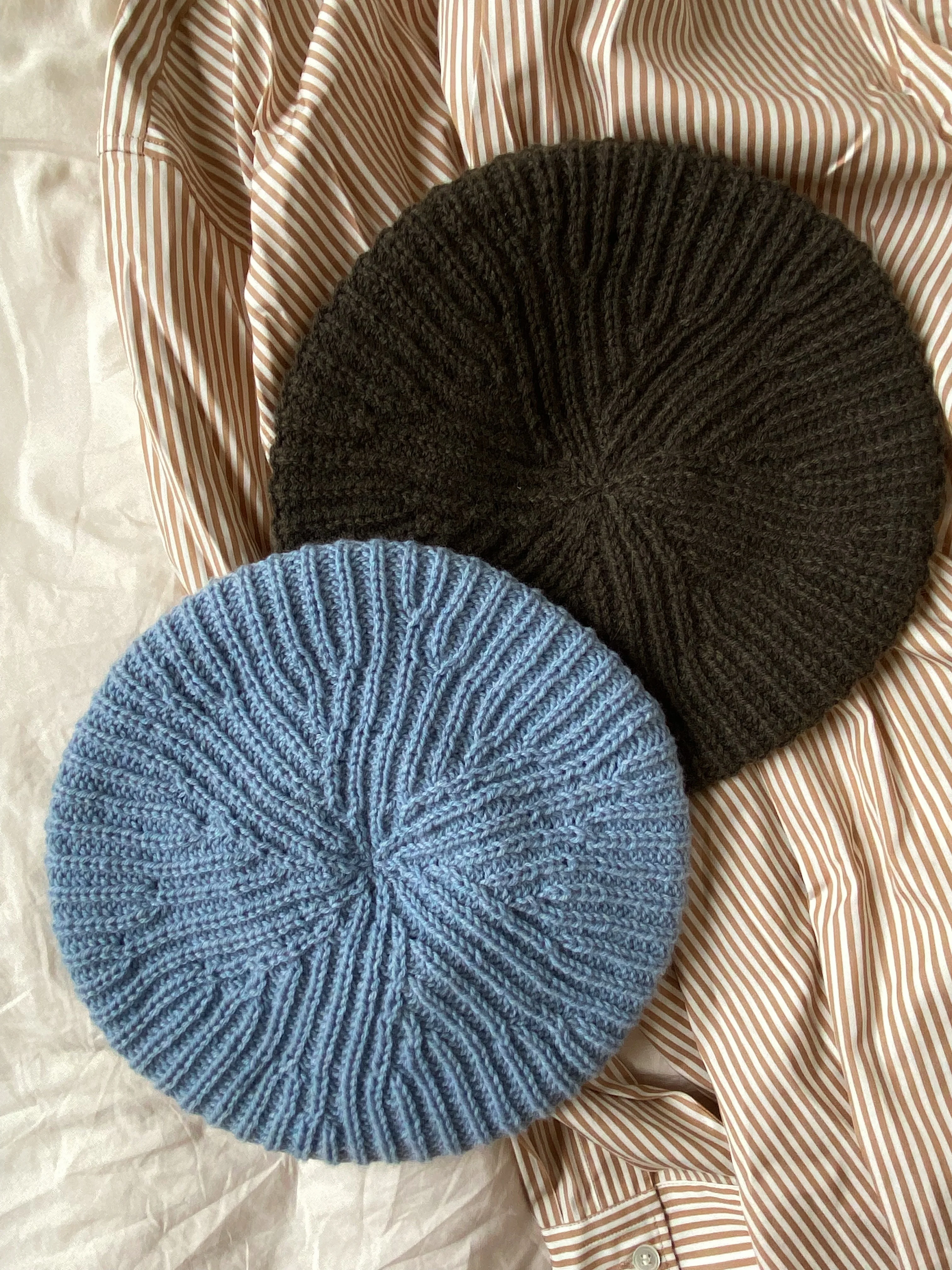 Beret No. 2 - FRANÇAIS - Image 3