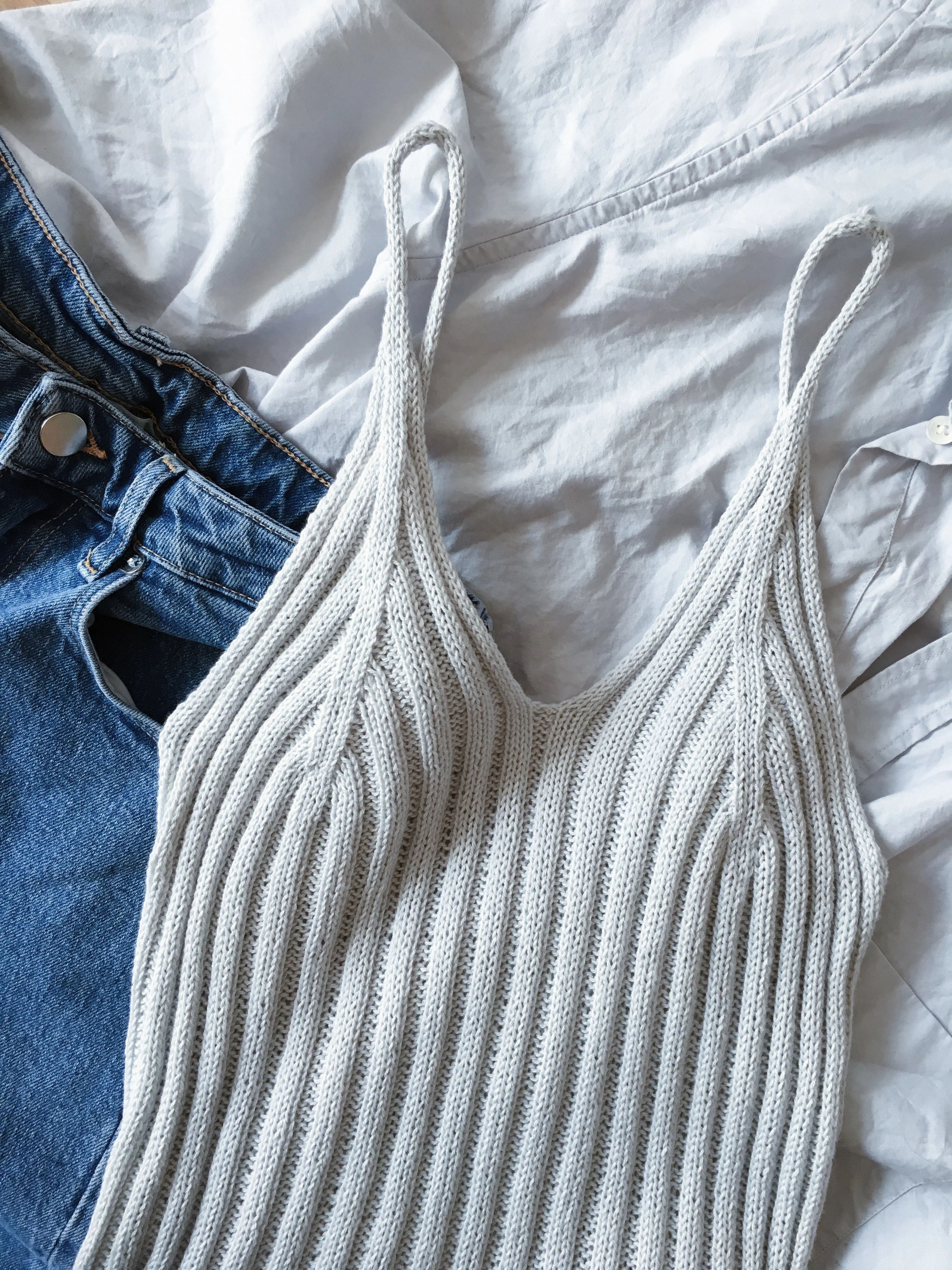 Camisole No. 2 - ENGLISH - Image 3