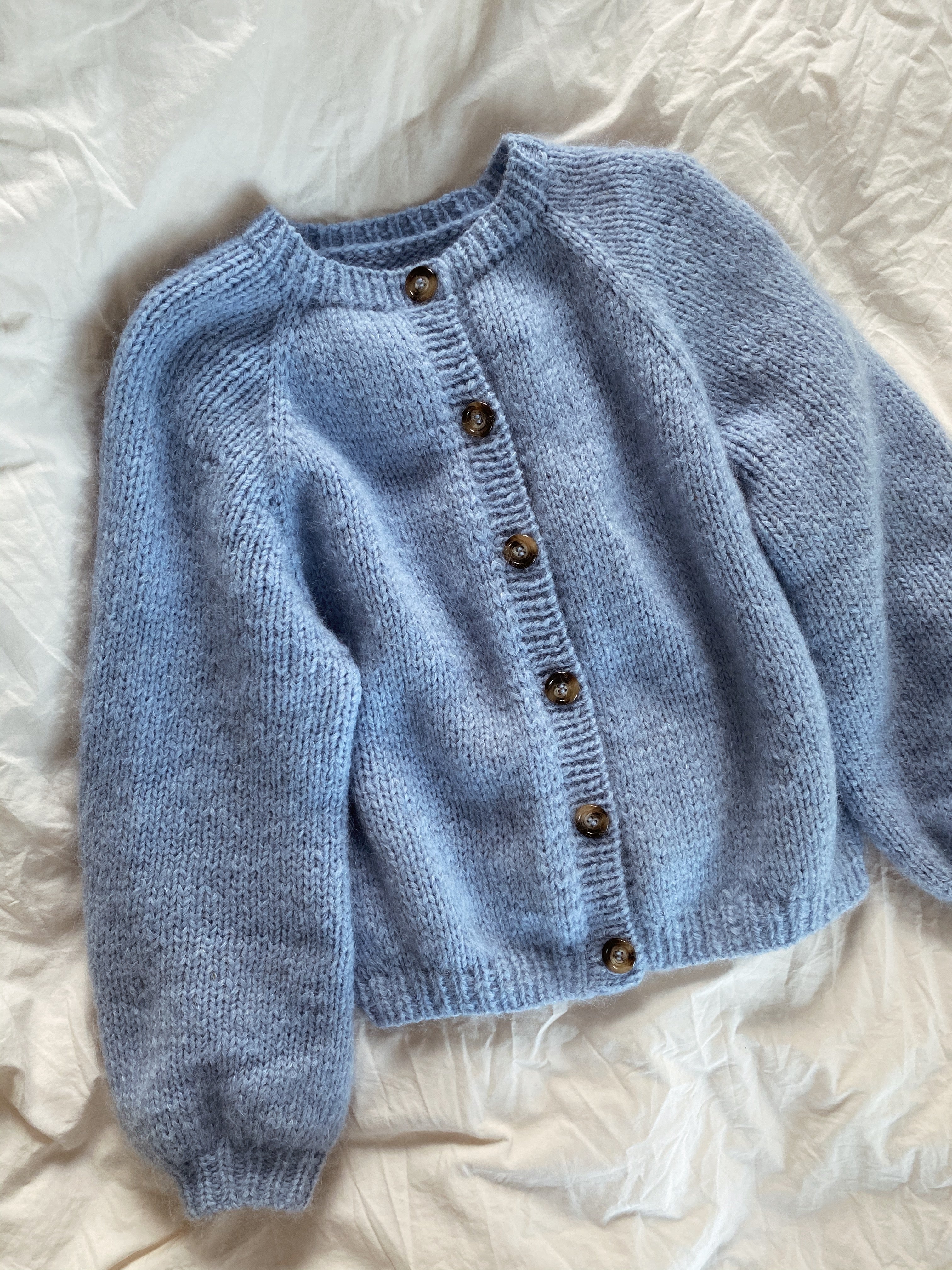 Cardigan No. 7 - DEUTSCH - Image 3