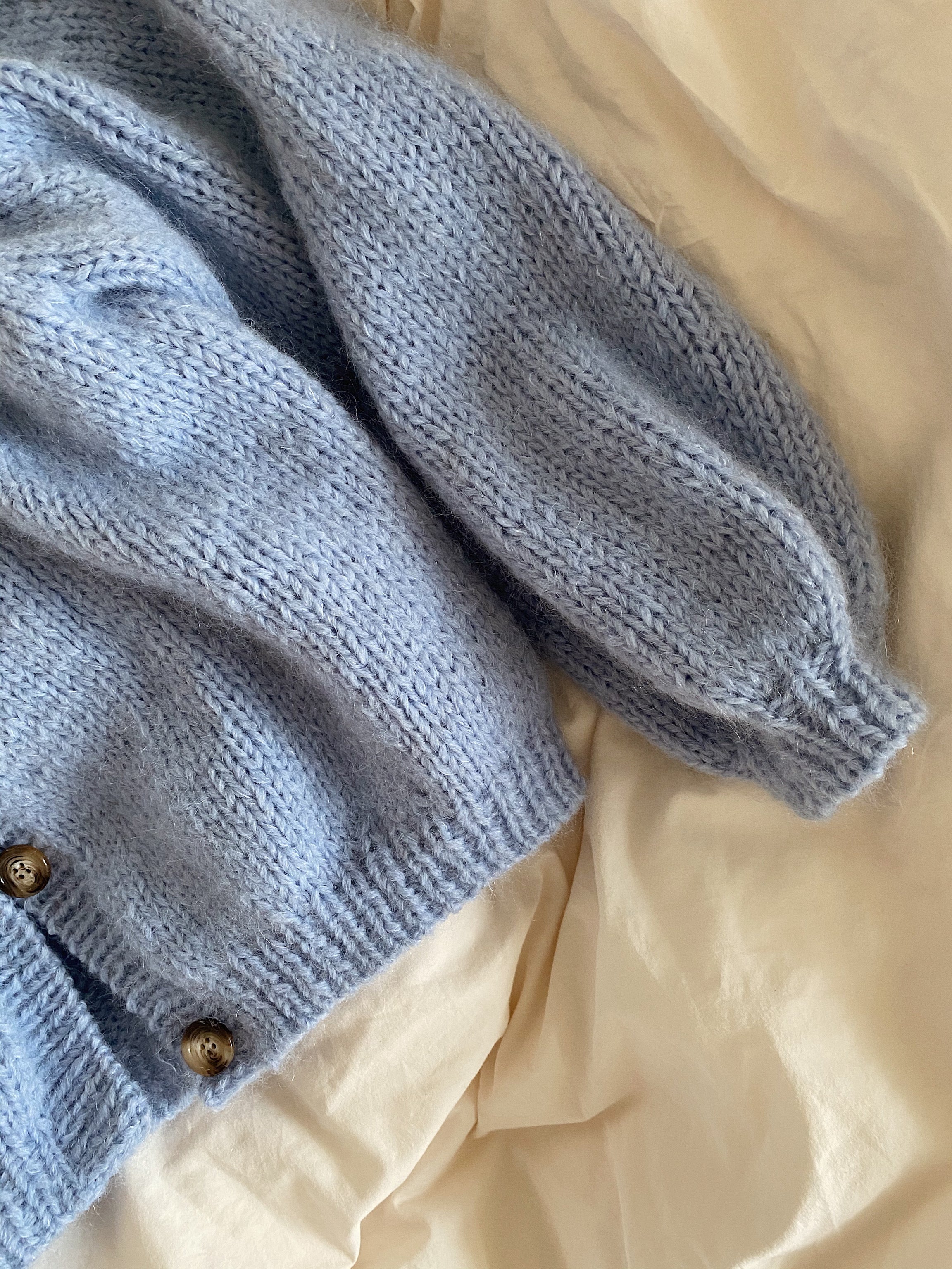 Cardigan No. 7 - SVENSKA - Image 3