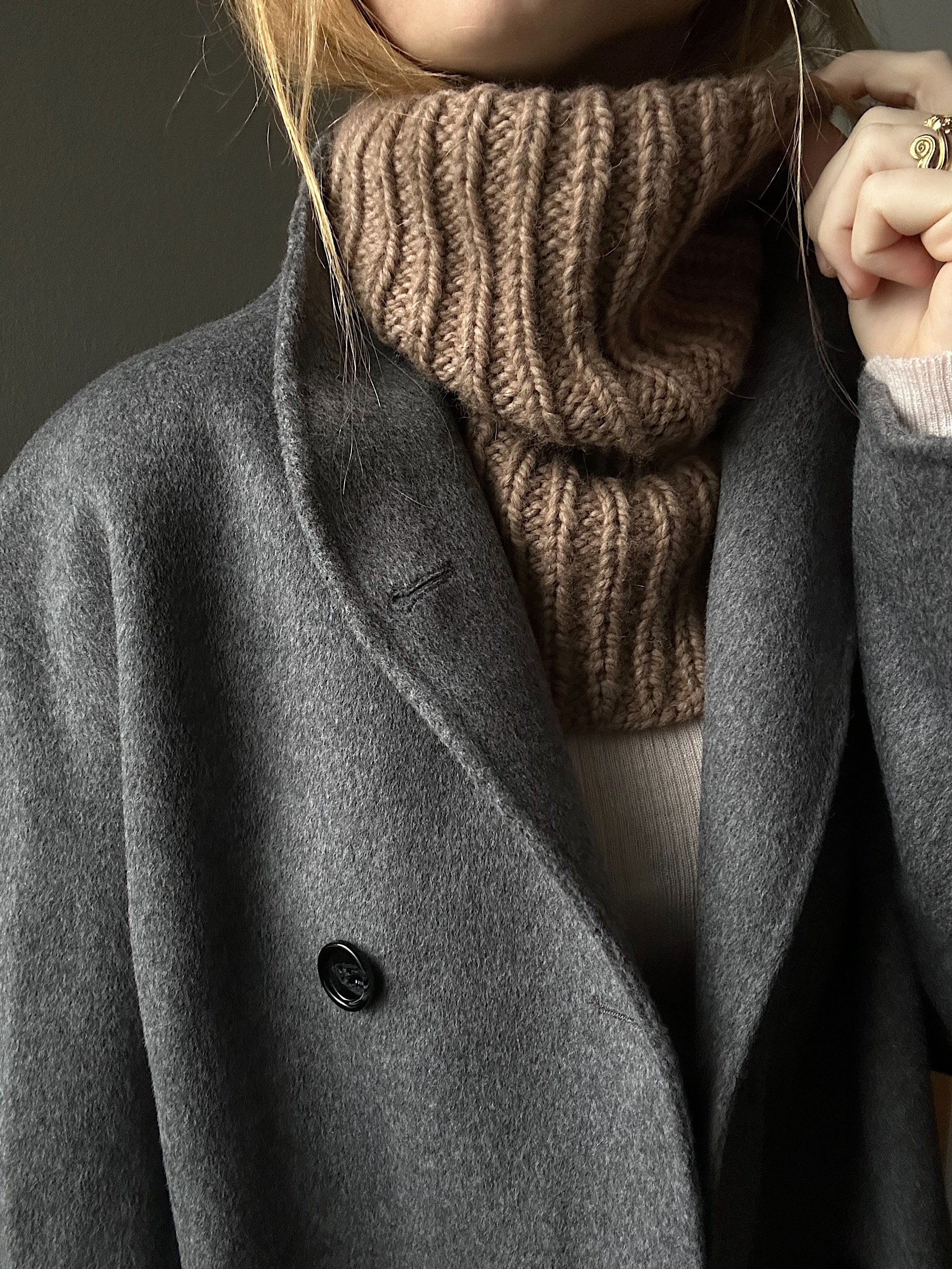 Nellie Neck Warmer - ENGLISH - Image 4