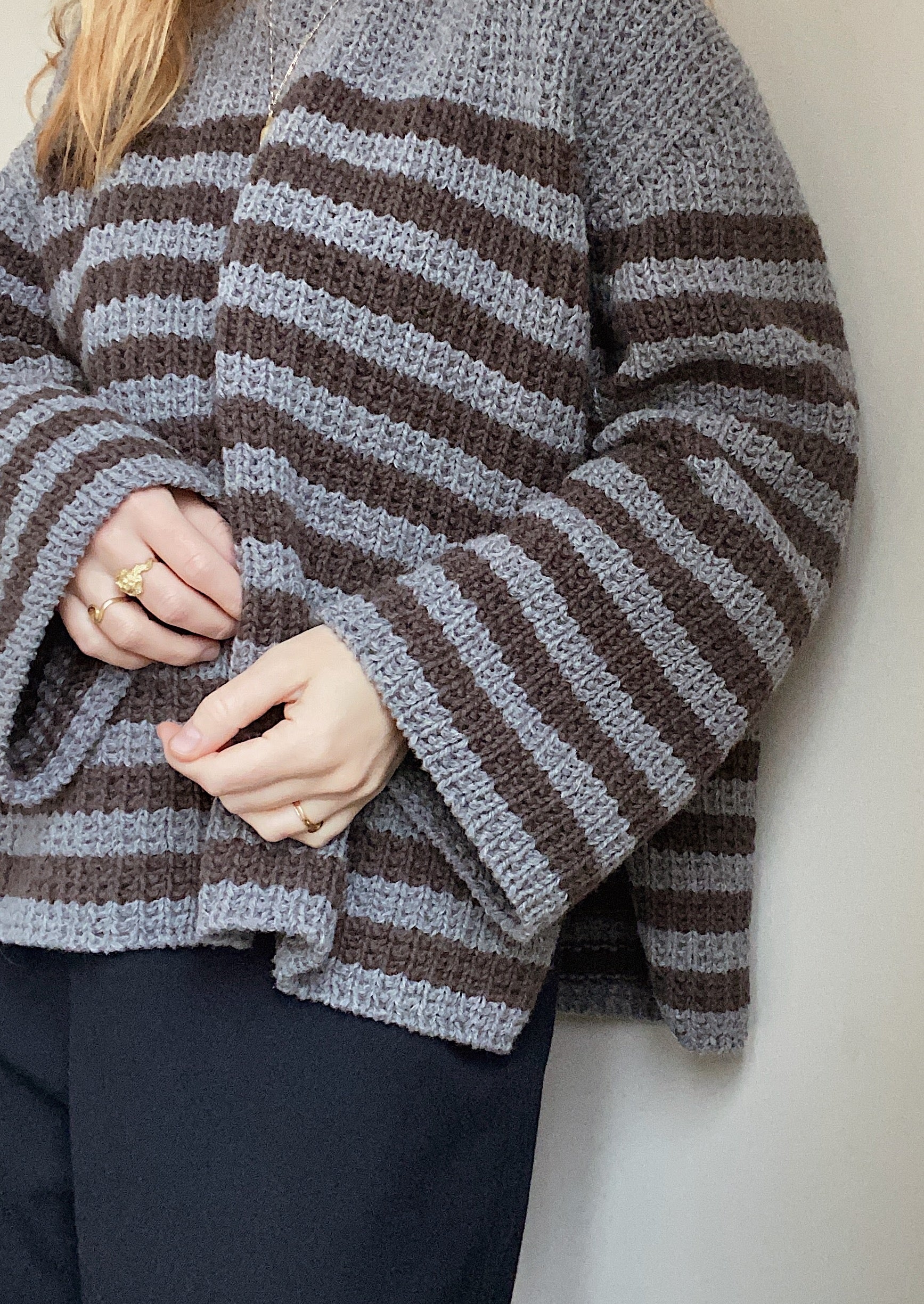 Sweater No. 17 - DEUTSCH - Image 4