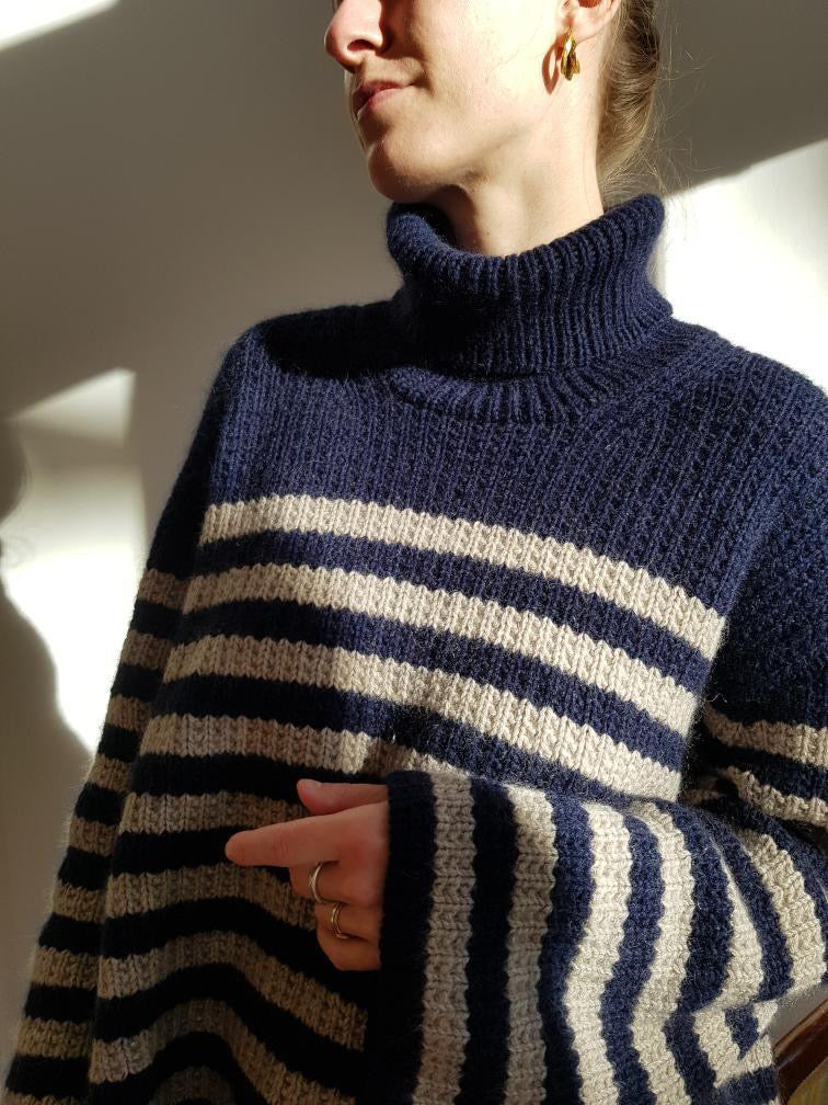 Sweater No. 17 - SVENSKA - Image 8