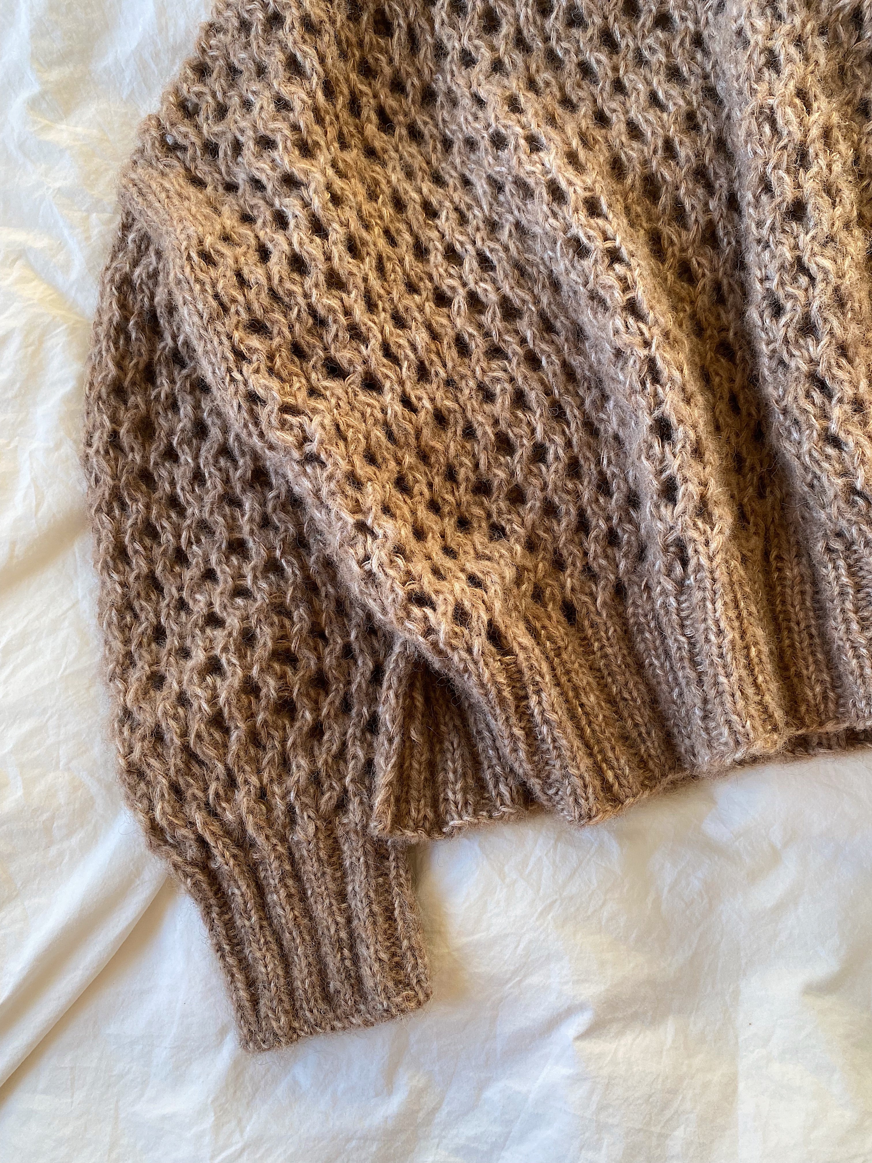 Sweater No. 21 - DEUTSCH - Image 10