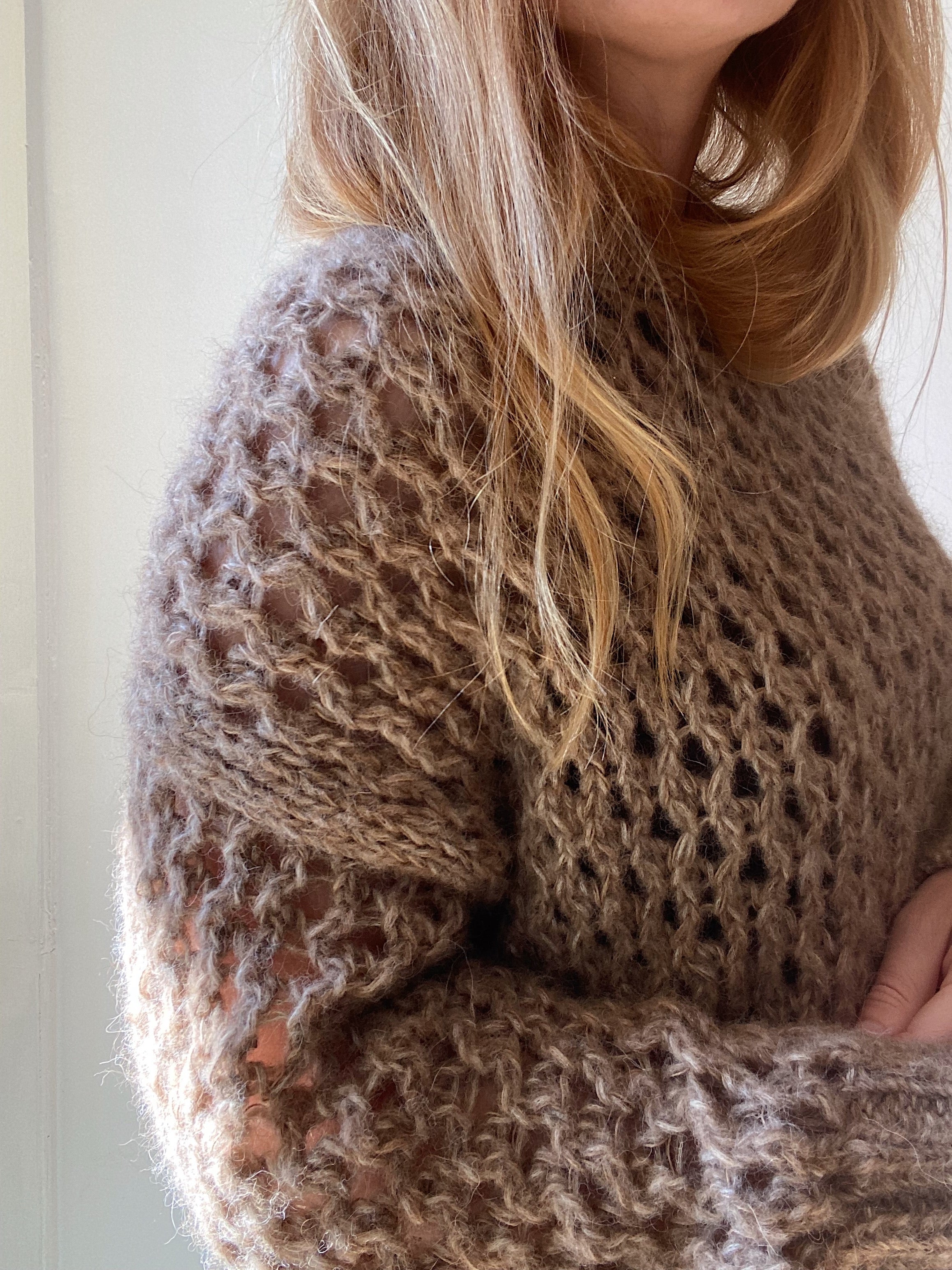 Sweater No. 21 - DEUTSCH - Image 3