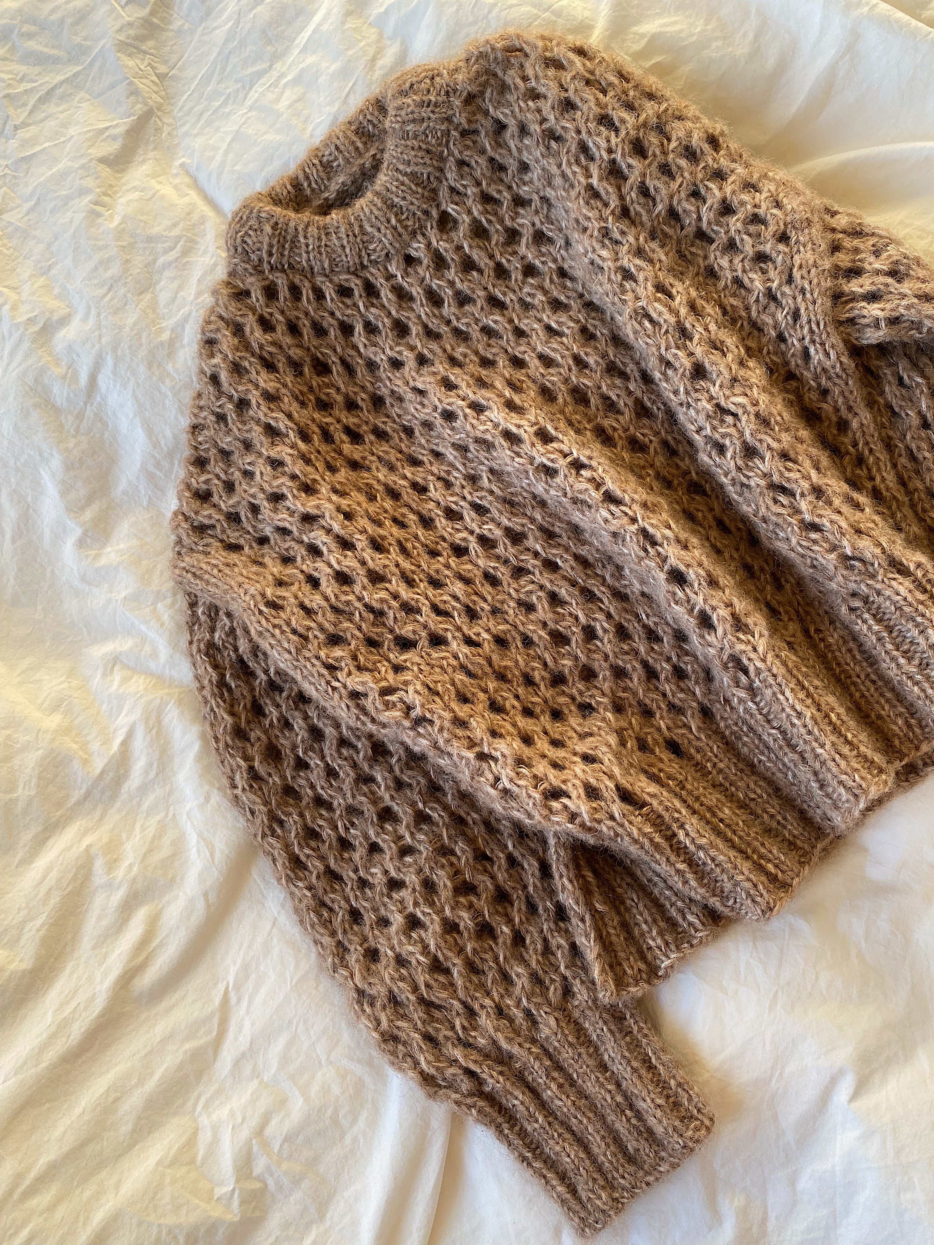 Sweater No. 21 - DEUTSCH - Image 8