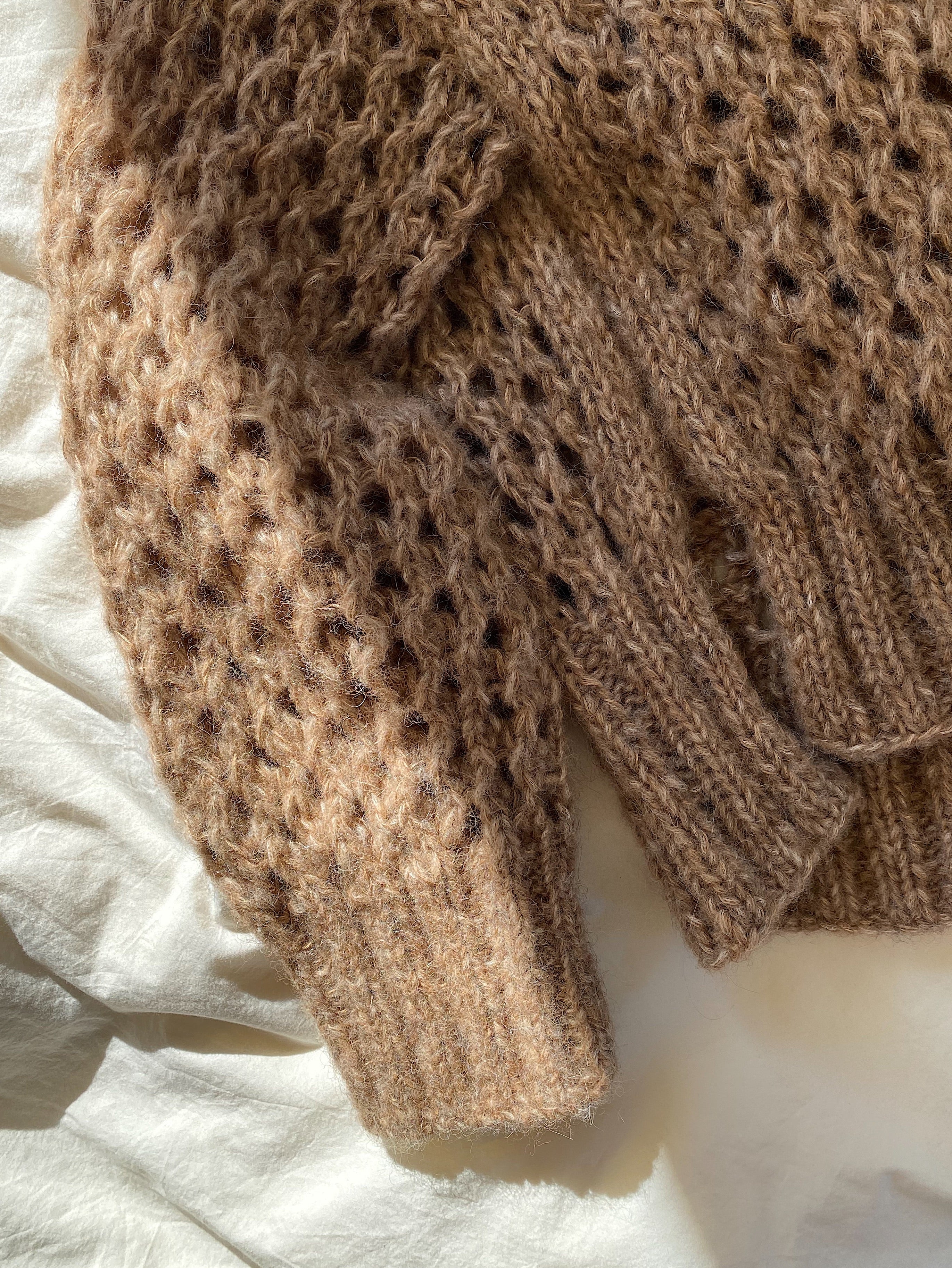 Sweater No. 21 - DEUTSCH - Image 9