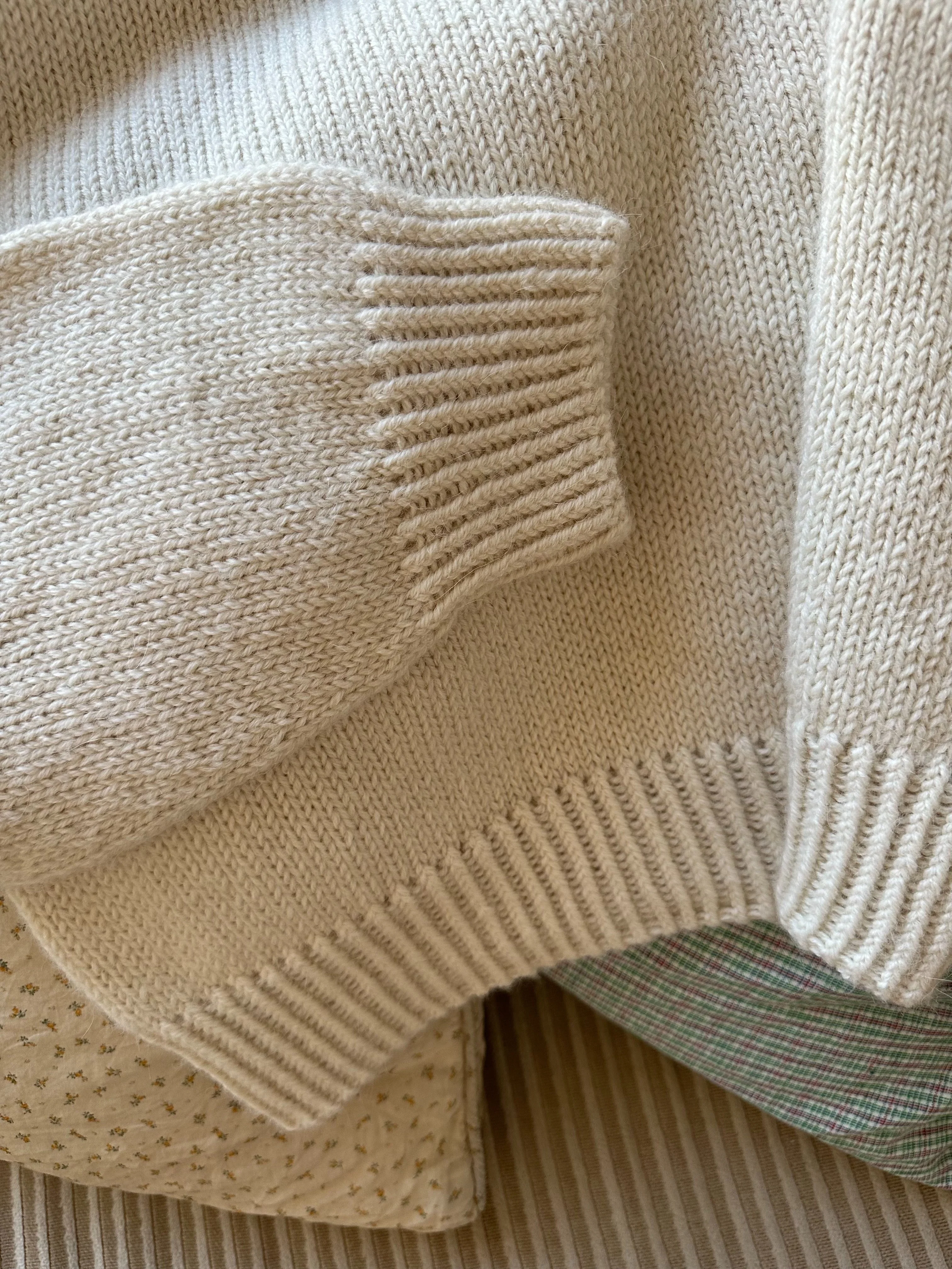 Sweater No. 26 - FRANÇAIS - Image 11