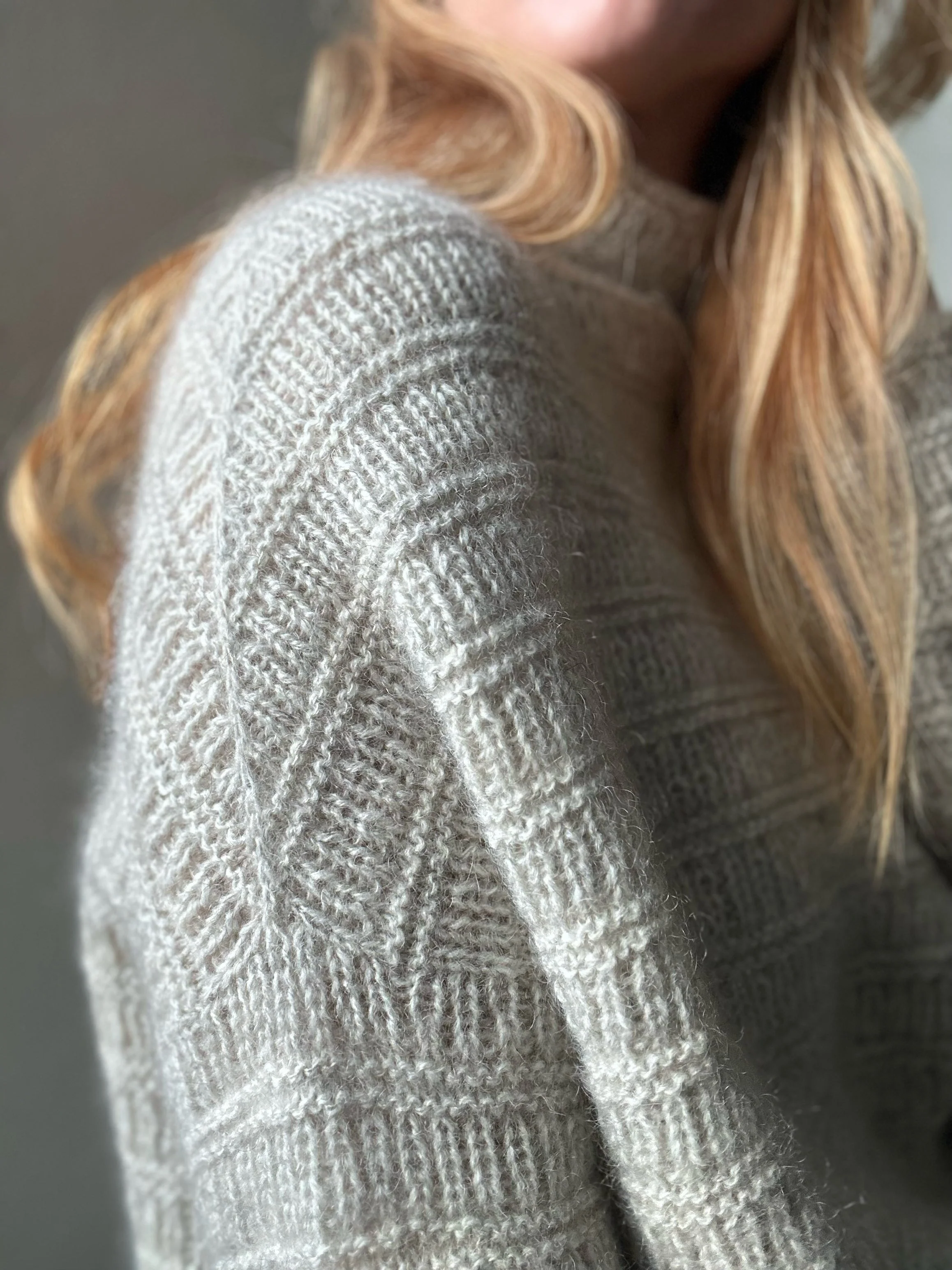 Sweater No. 28 - SVENSKA - Image 4