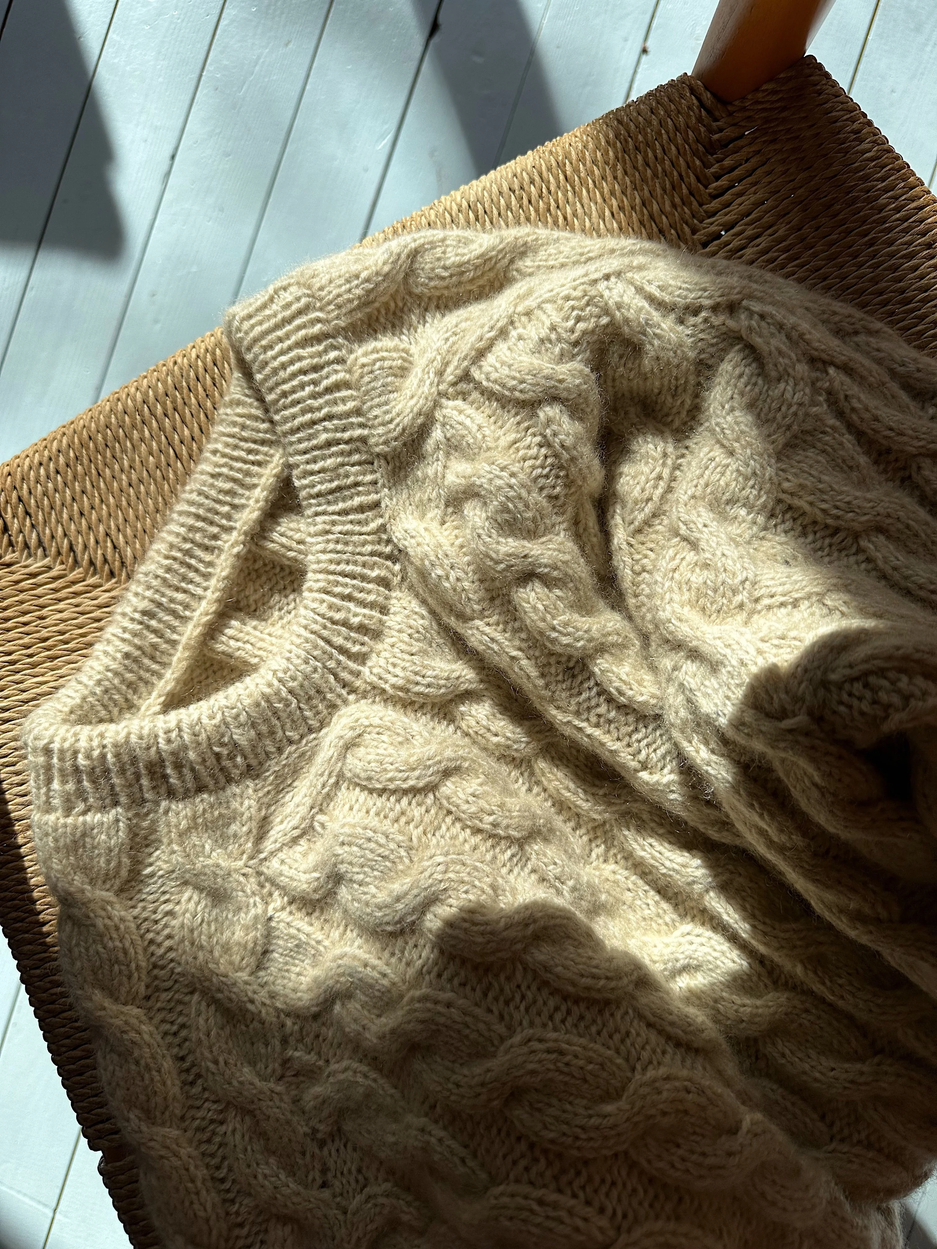 Sweater No. 29 - ENGLISH - Image 10
