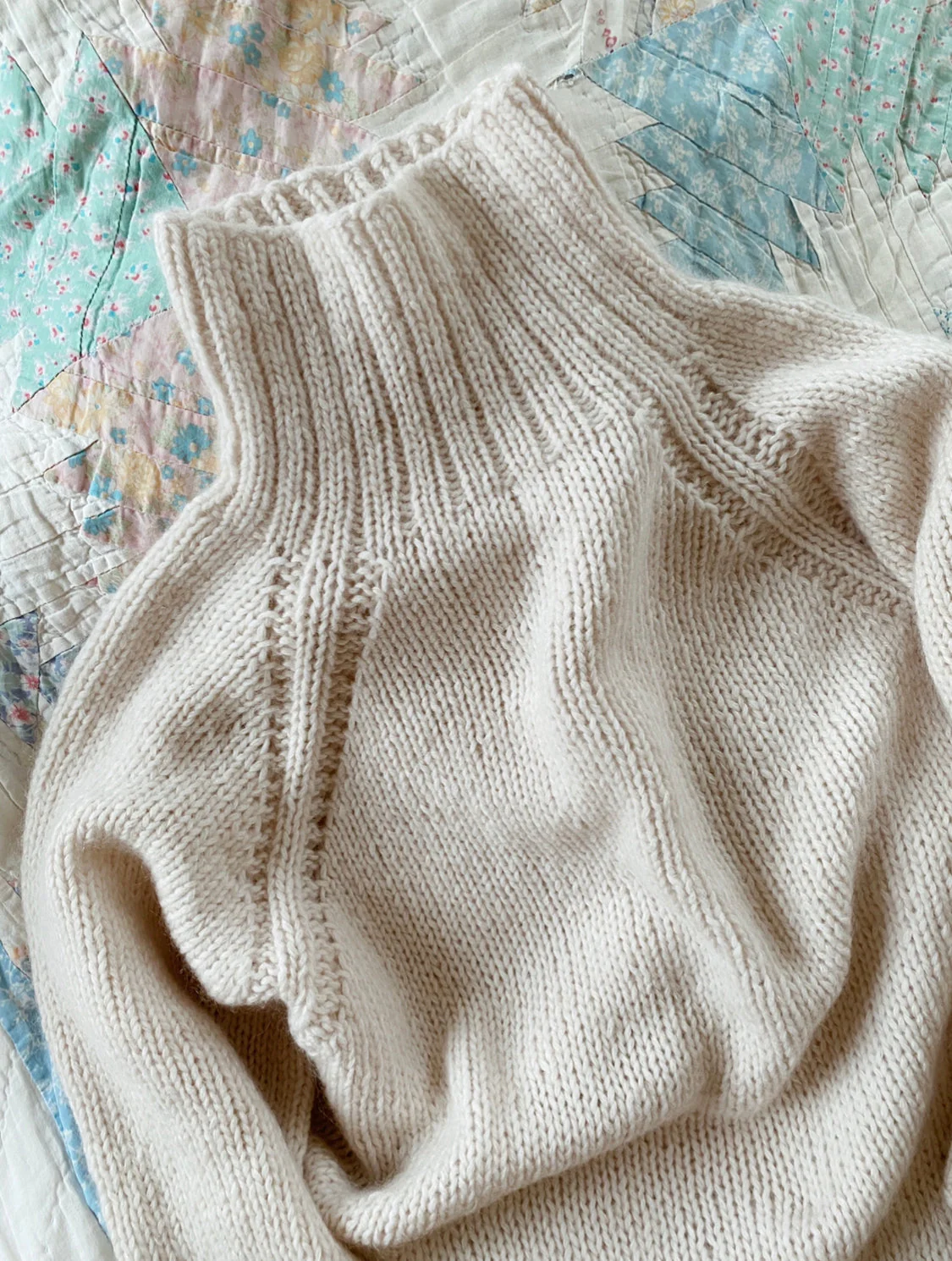 Sweater No. 9 - FRANÇAIS - Image 5