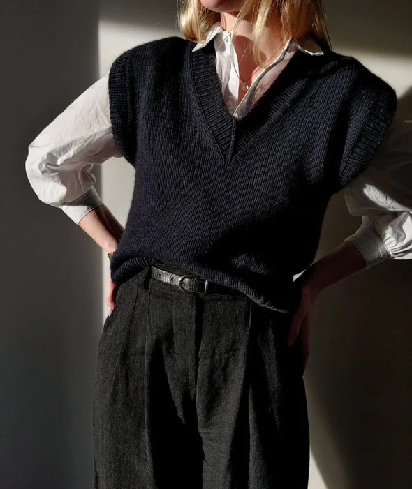 Vest No. 9 - ENGLISH - Image 14