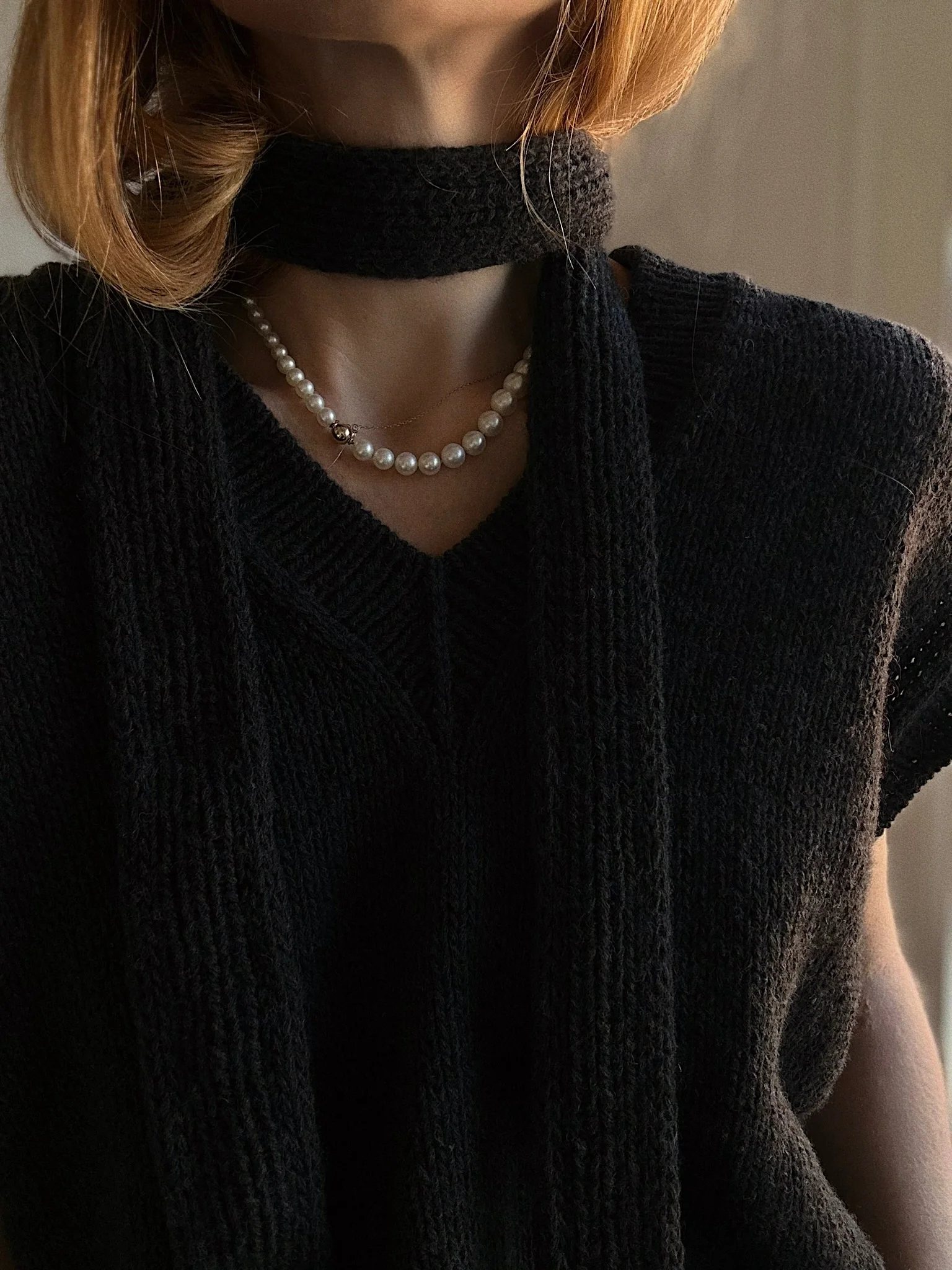Vest No. 9 - ENGLISH - Image 2