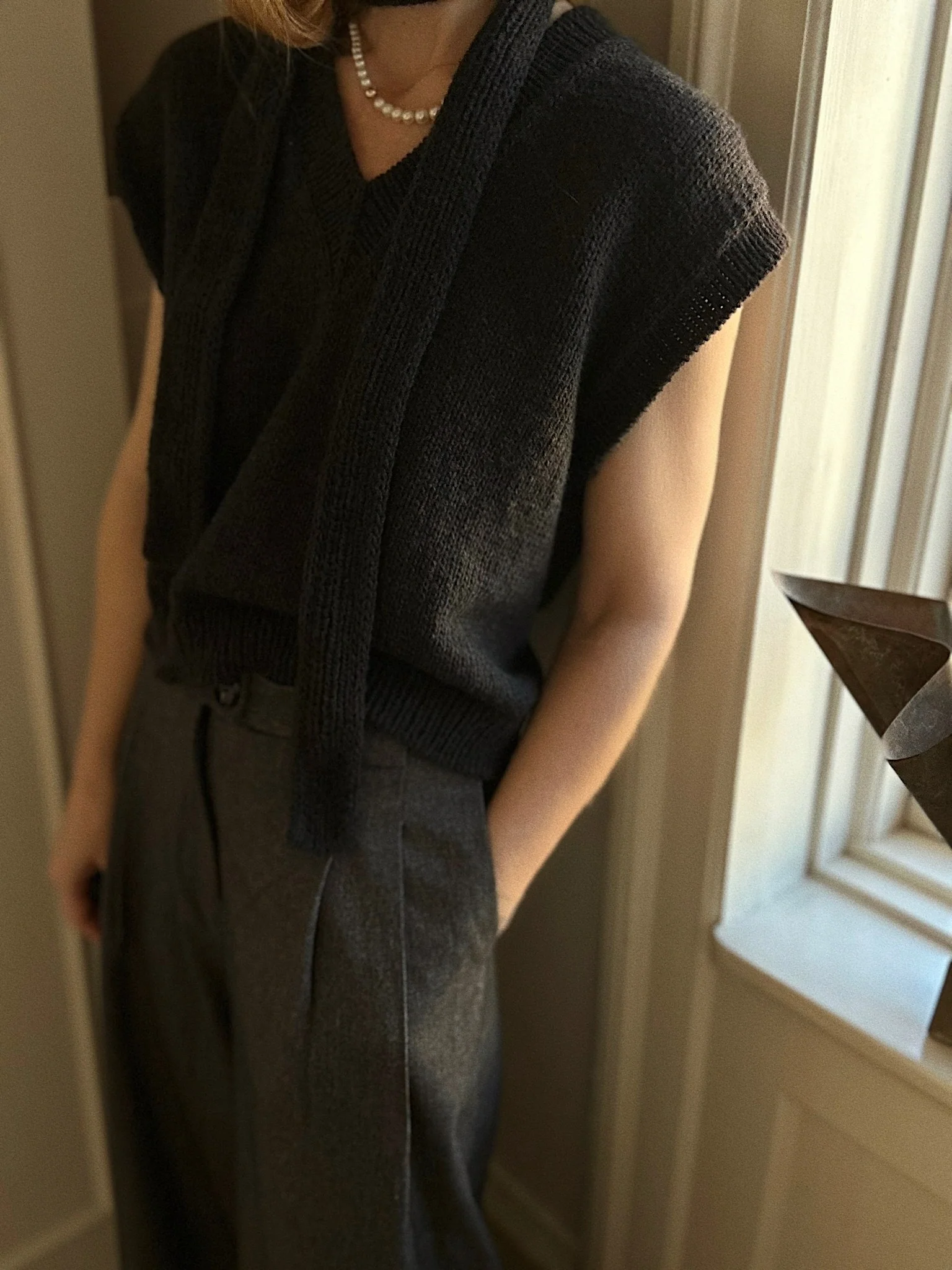Vest No. 9 - ENGLISH - Image 4
